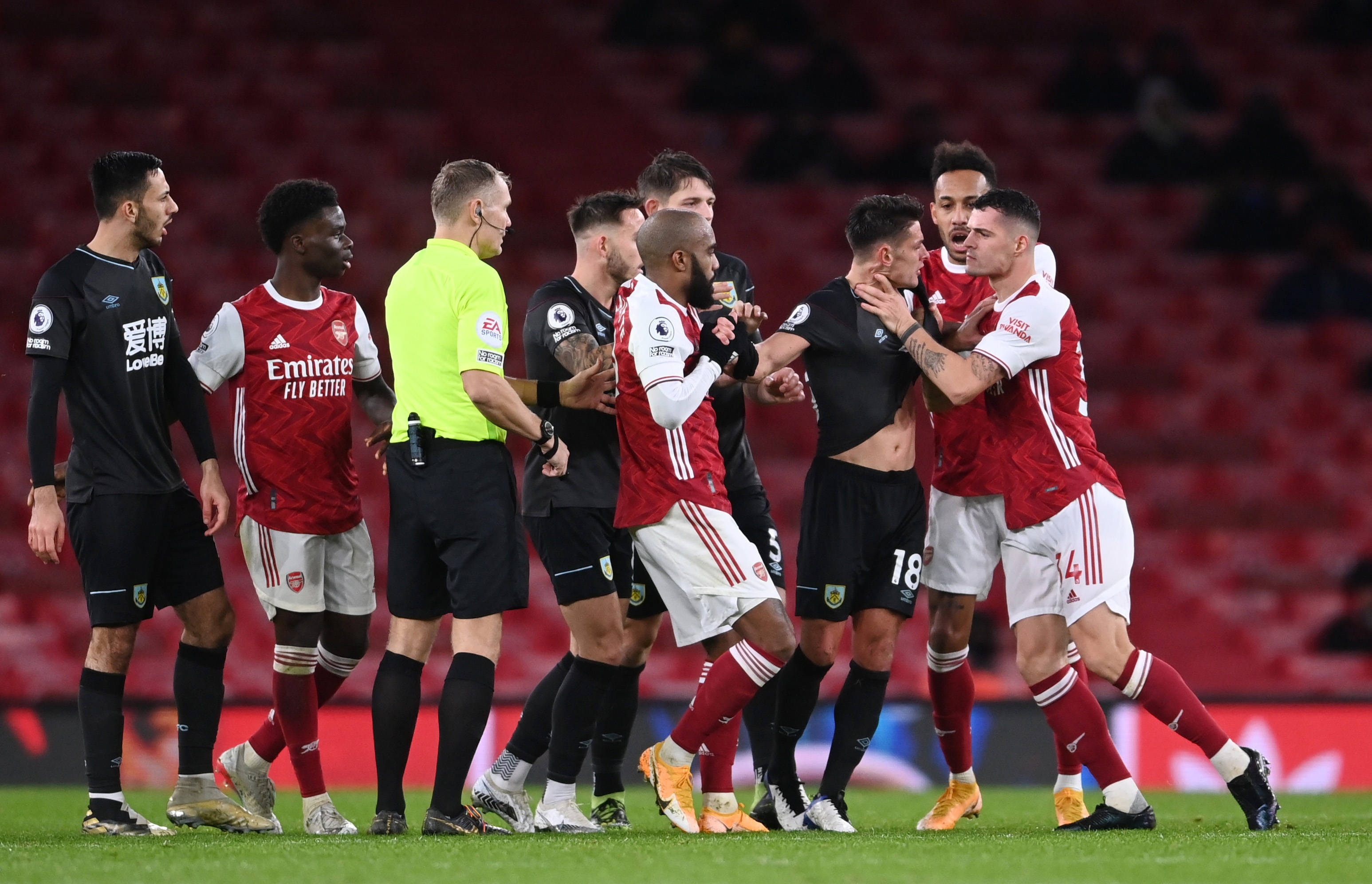 赛季继续保 赛季继续保